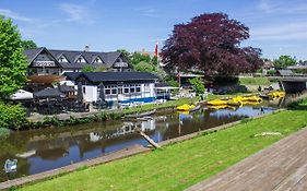 Riverside Voersa